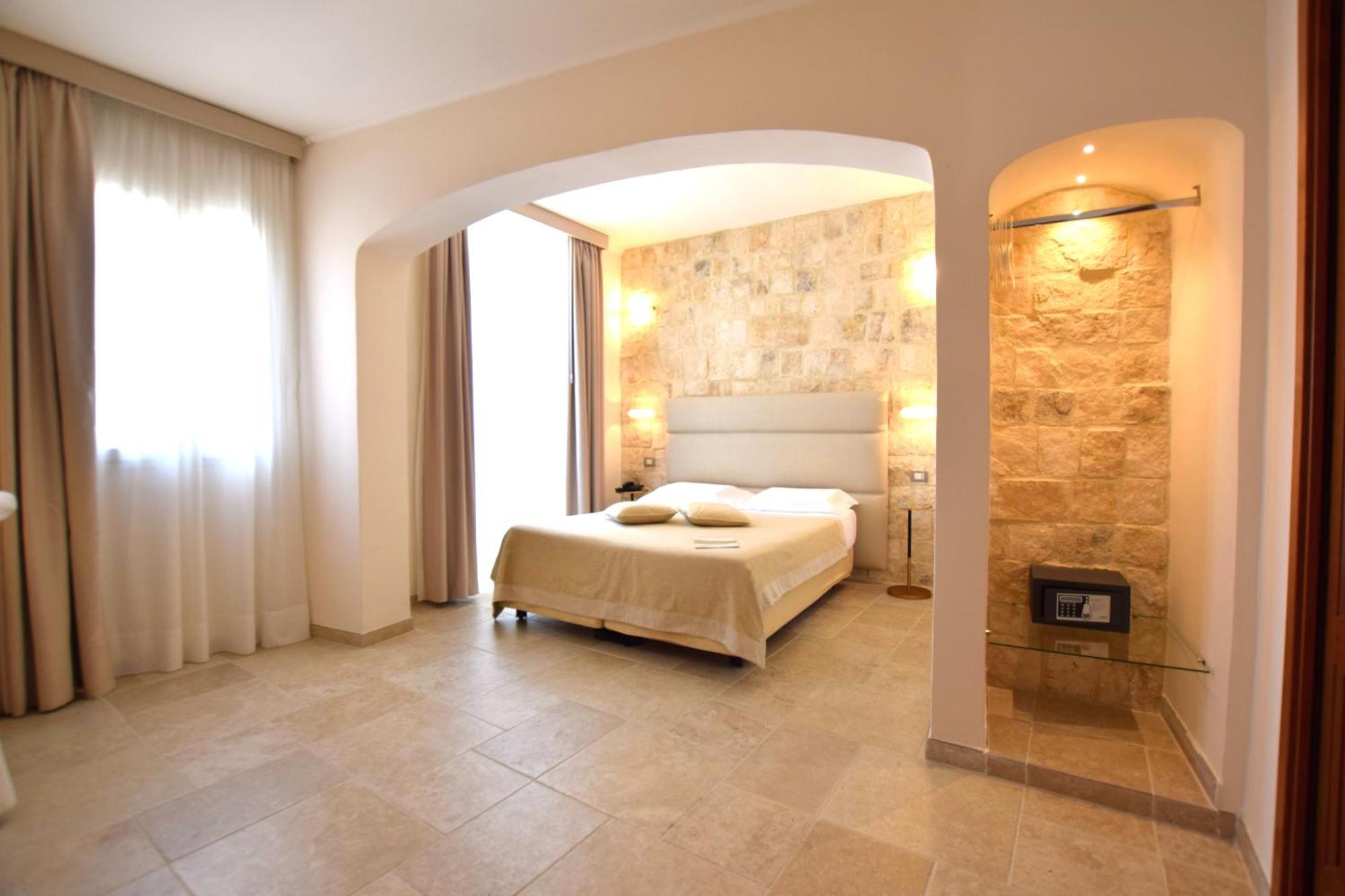 Hotel L'Arcangelo - Boutique Hotel Таранто Екстериор снимка