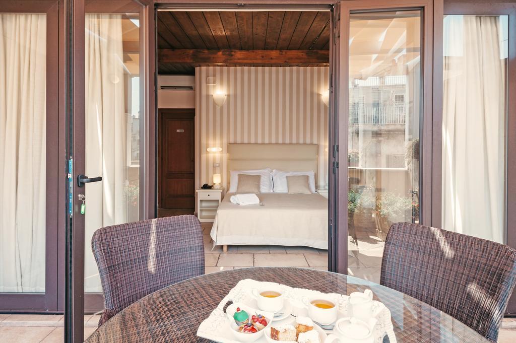 Hotel L'Arcangelo - Boutique Hotel Таранто Екстериор снимка
