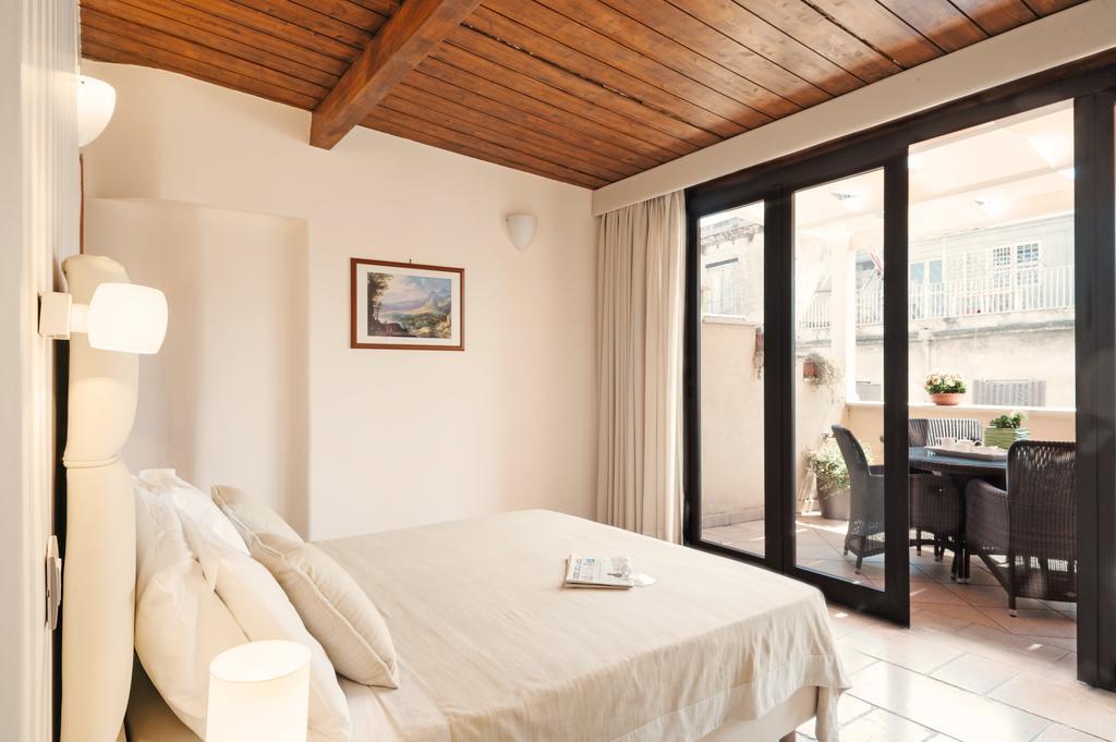 Hotel L'Arcangelo - Boutique Hotel Таранто Екстериор снимка