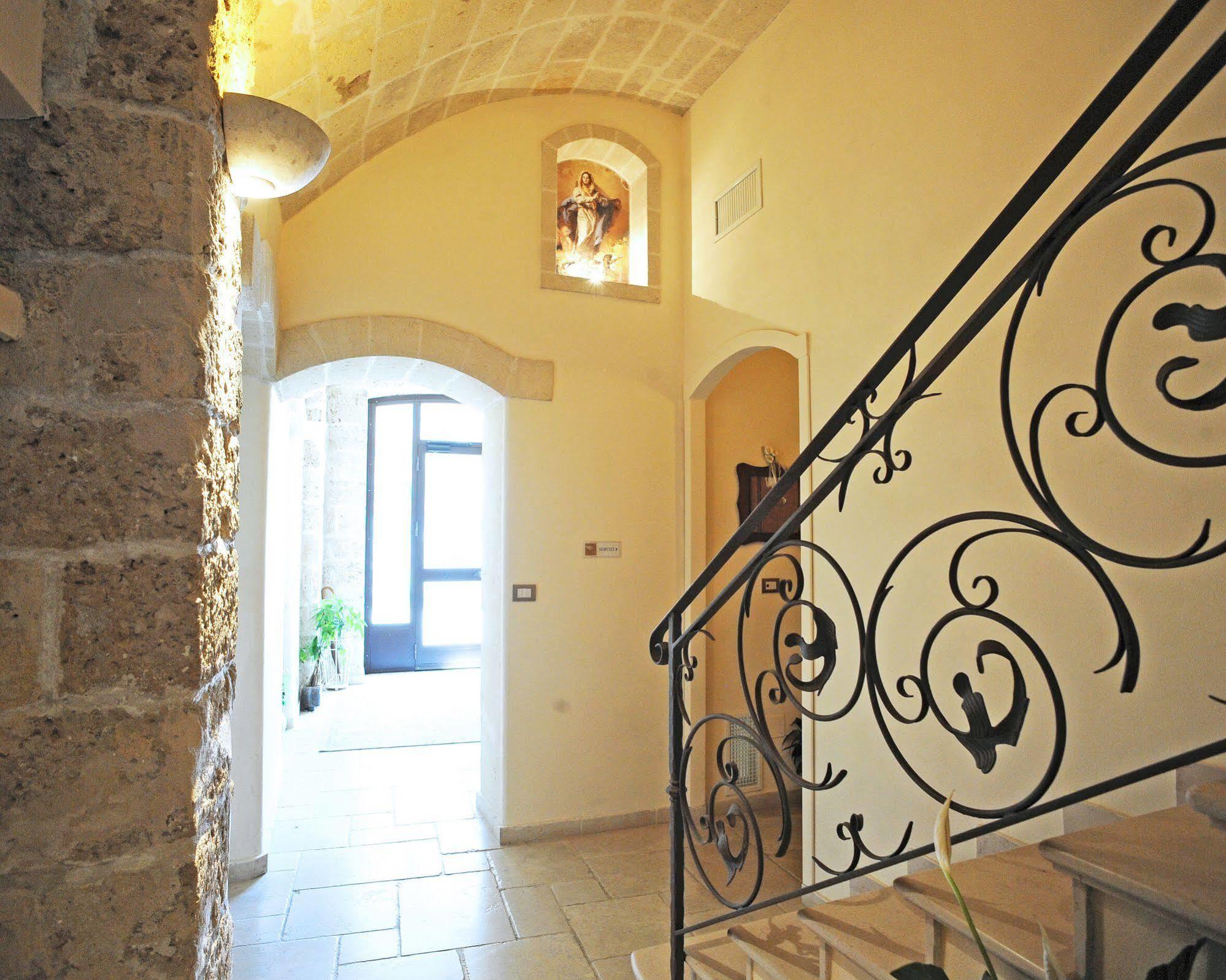 Hotel L'Arcangelo - Boutique Hotel Таранто Екстериор снимка